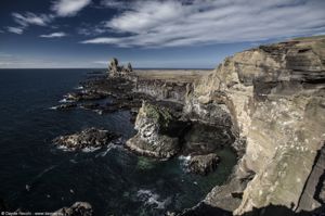 Lóndrangar